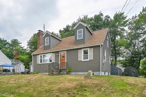 6 Hutchinson Drive Hampton NH 03842