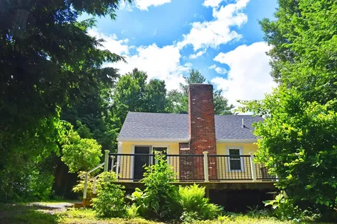 10 Simes Road Kingston NH 03848