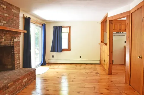 10 Simes Road Kingston NH 03848