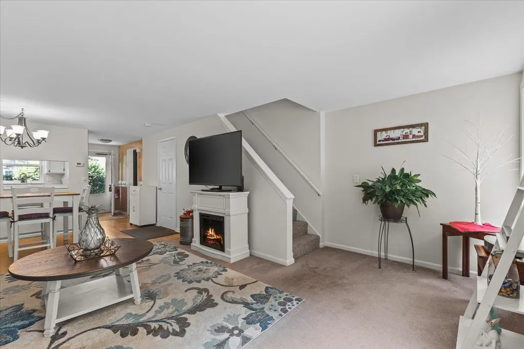 93 Hollow Creek Colchester VT 05446