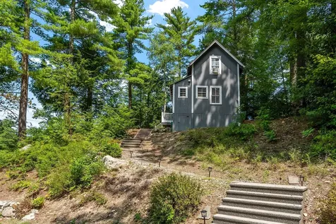 14 Farmington Road Alton NH 03810