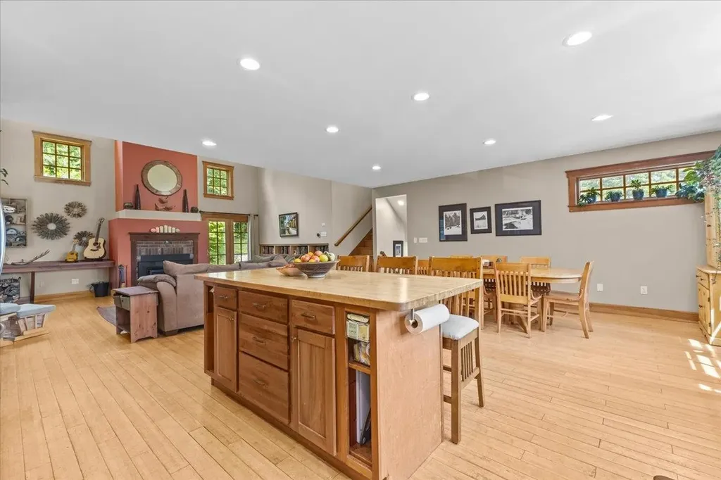 240 Webster Road Duxbury VT 05660