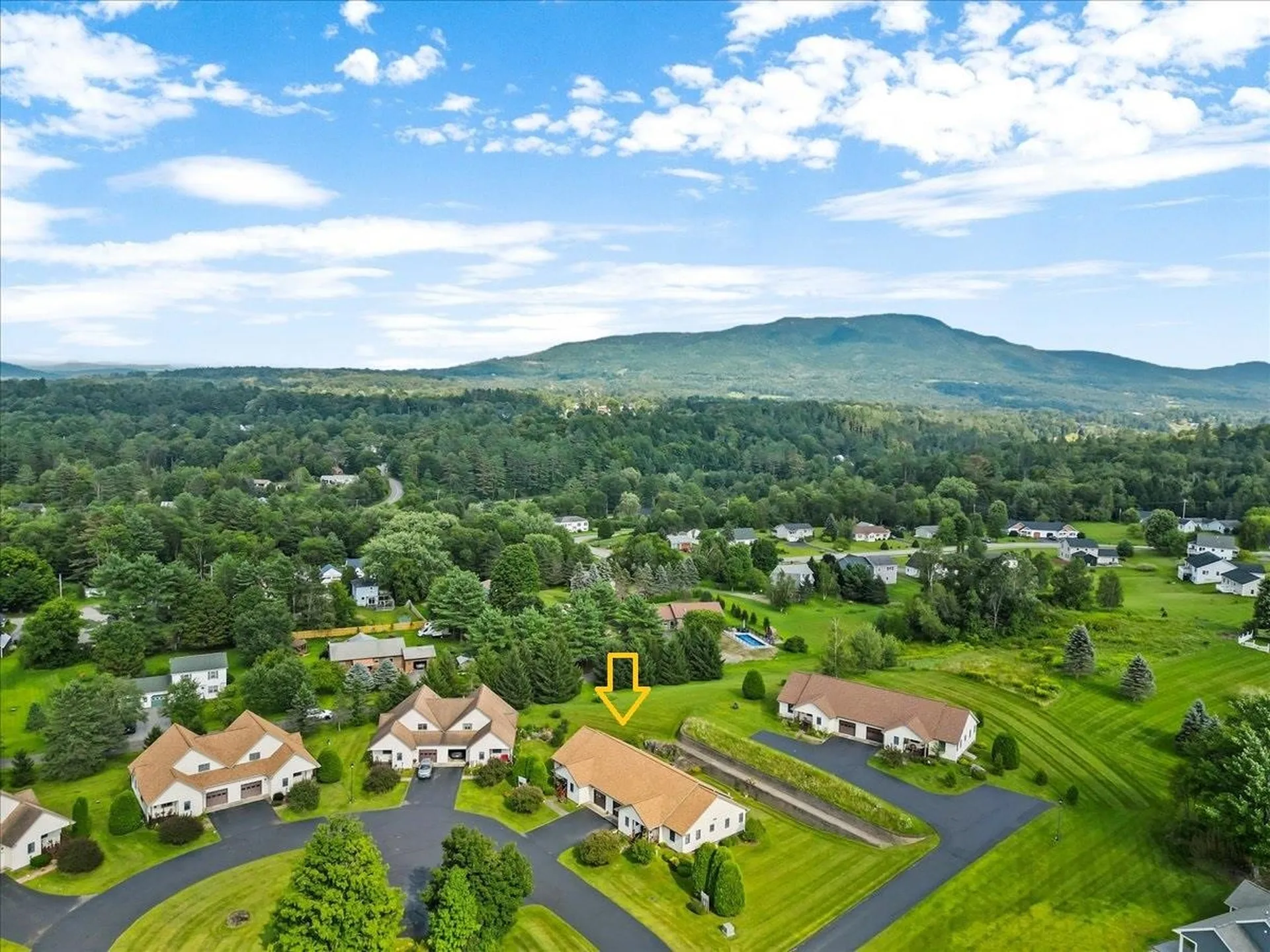 73 Jersey Court Morristown VT 05661