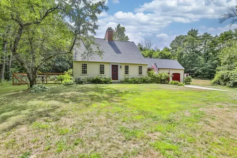 377 Main Street Francestown NH 03043