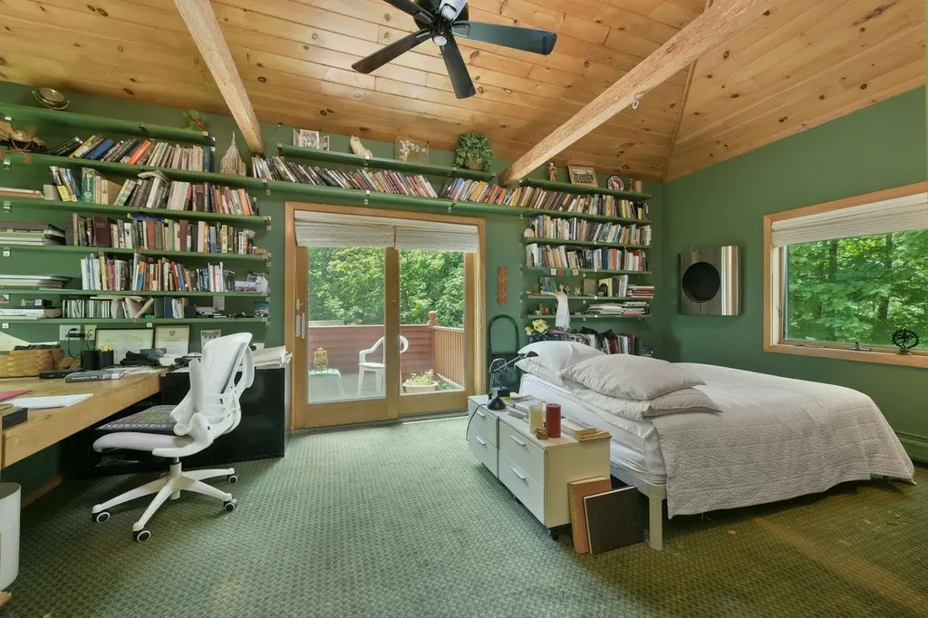 906 Shedd Hill Road Stoddard NH 03464