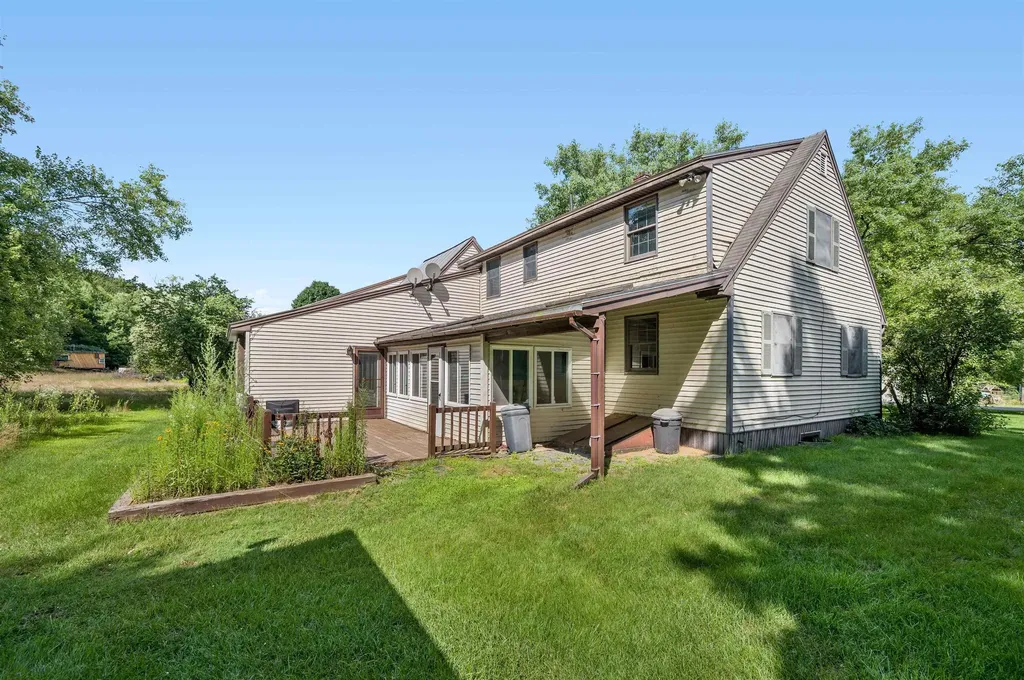 2707 Vt Route 14 Calais VT 05650