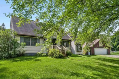 2707 Vt Route 14 Calais VT 05650