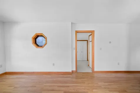 2707 Vt Route 14 Calais VT 05650