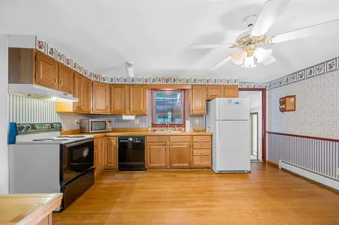 2707 Vt Route 14 Calais VT 05650