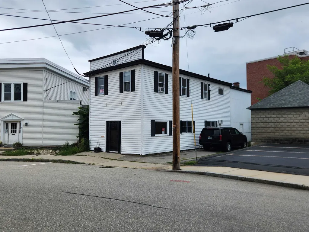 11 Vernon Street Keene NH 03431