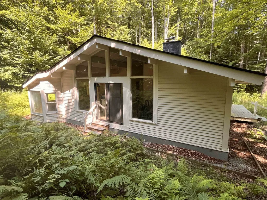 306 Golf Course Road Warren VT 05674