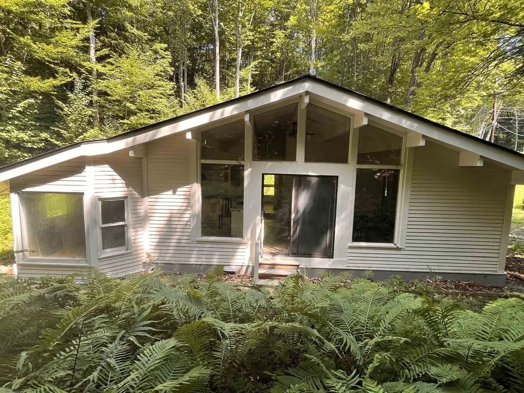 306 Golf Course Road Warren VT 05674