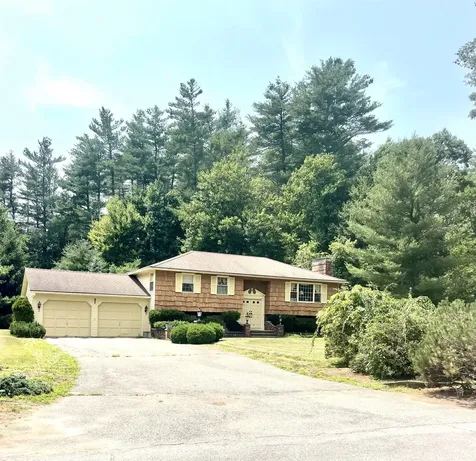 28 Brenda Lane Merrimack NH 03054