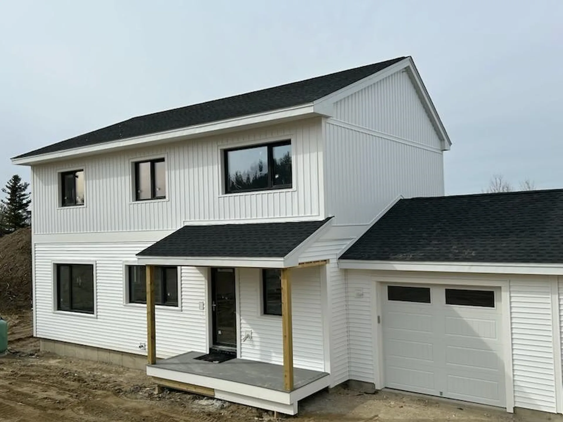 11 Windsor Lane Hudson NH 03051