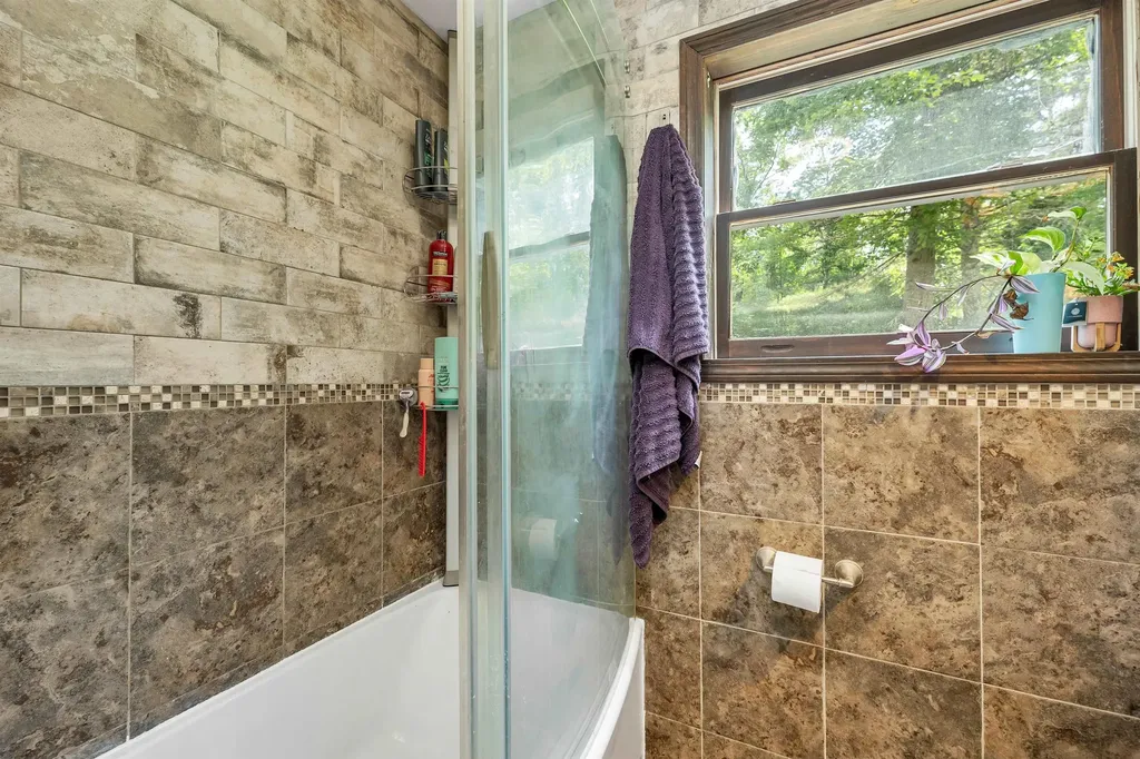 20 Brackett Road New Durham NH 03855