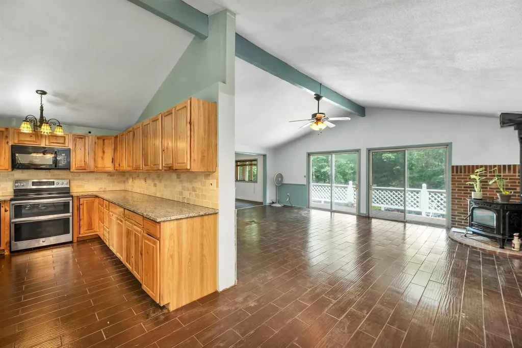 20 Brackett Road New Durham NH 03855