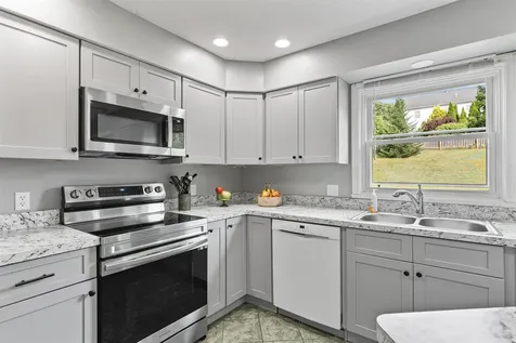 11 Aspen Drive Essex Junction VT 05452