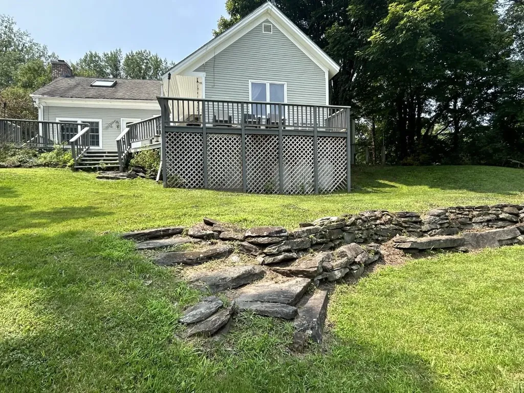 618 Vt Route 15 Underhill VT 05489