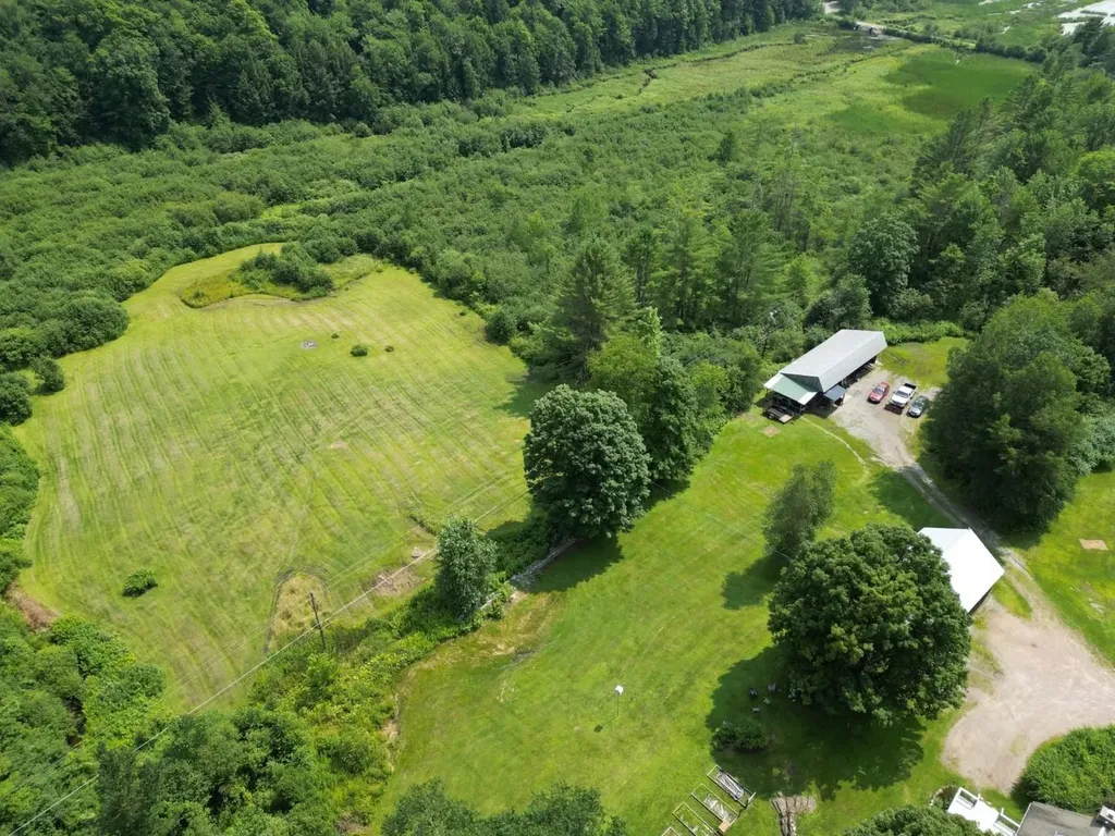 618 Vt Route 15 Underhill VT 05489