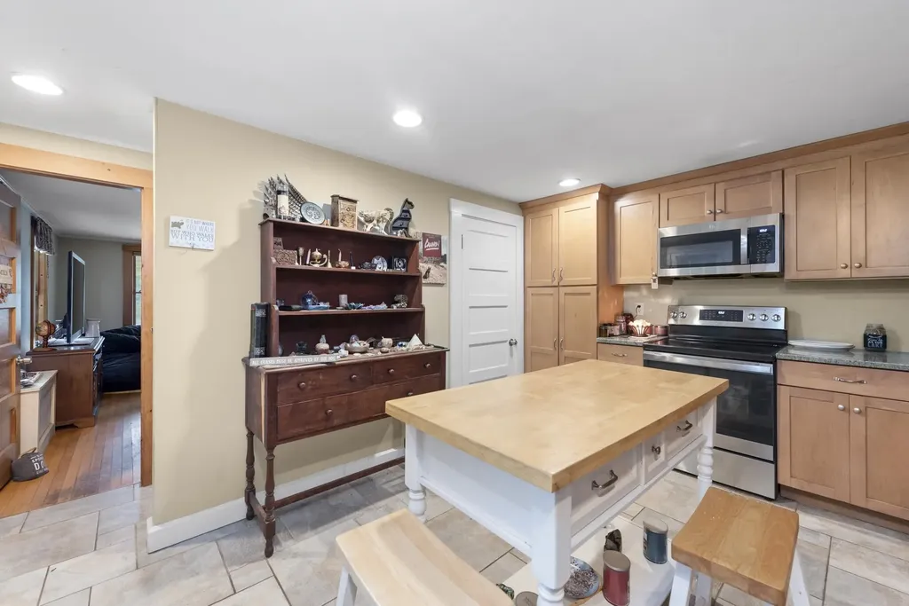 1650 Lake Street Bristol NH 03222