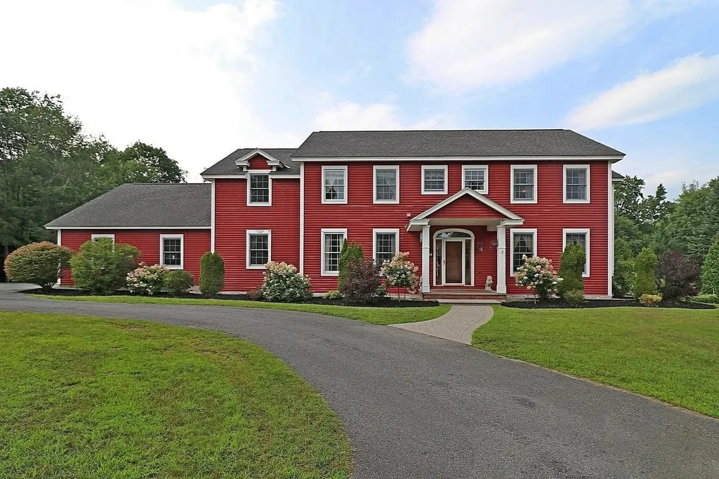 11 Tuttle Meadow Drive Rutland City VT 05701