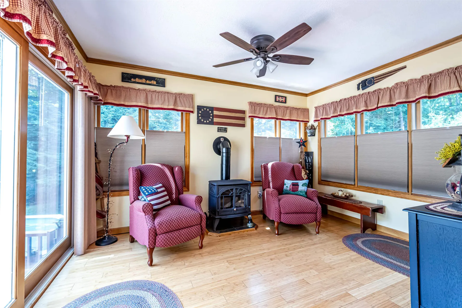 6 Clover Court Concord NH 03303