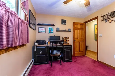 6 Clover Court Concord NH 03303