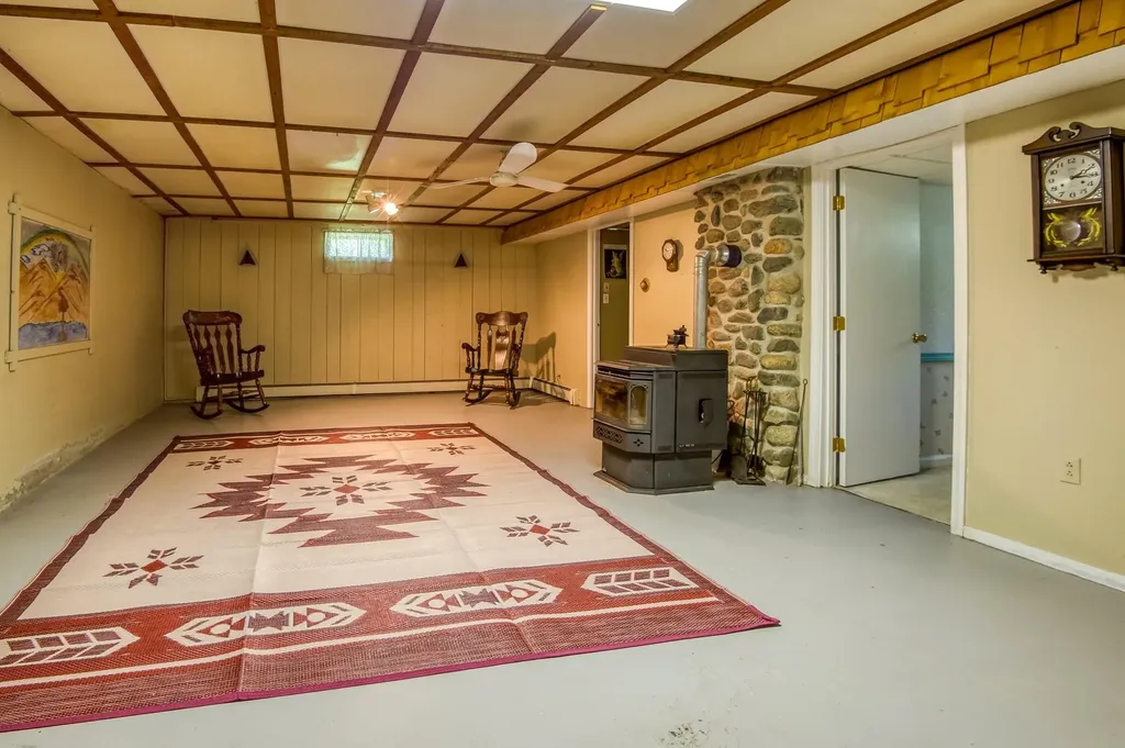 60 Spring Road Milan NH 03588