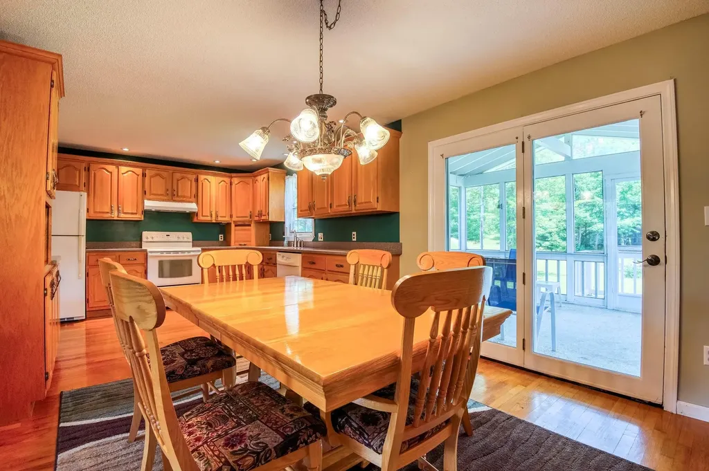 60 Spring Road Milan NH 03588