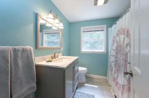 7 Durell Drive Newmarket NH 03857