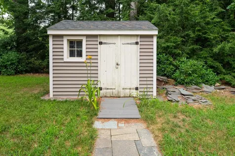 7 Durell Drive Newmarket NH 03857