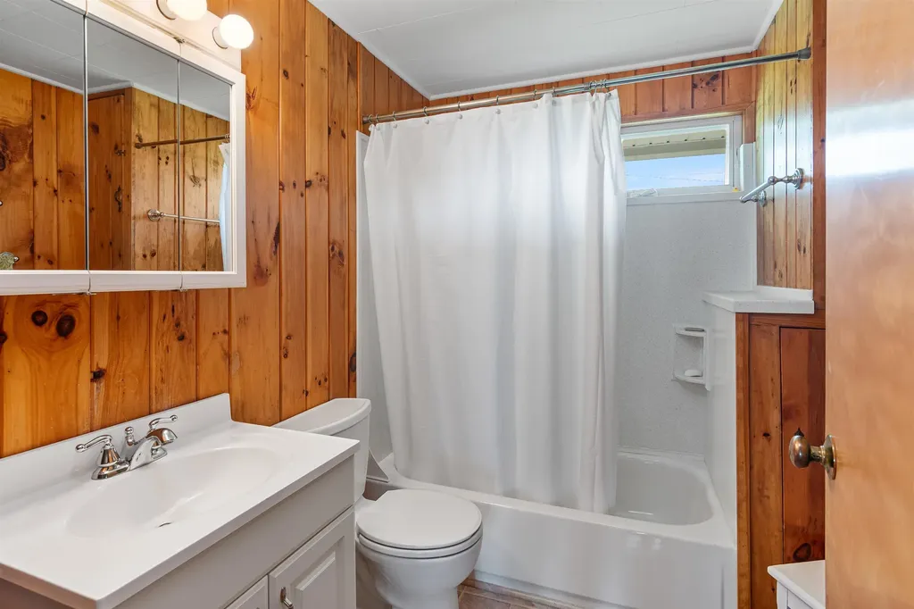 180 Hog Island Road Swanton VT 05488