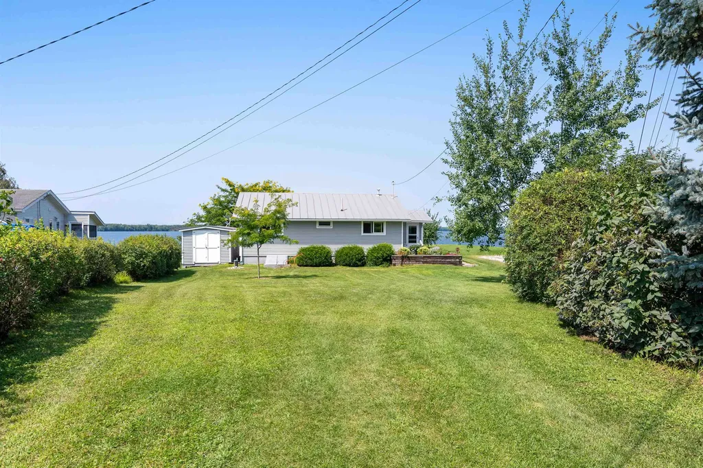 180 Hog Island Road Swanton VT 05488