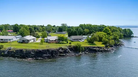 180 Hog Island Road Swanton VT 05488