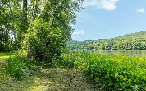 Norman Avenue Charlestown NH 03603