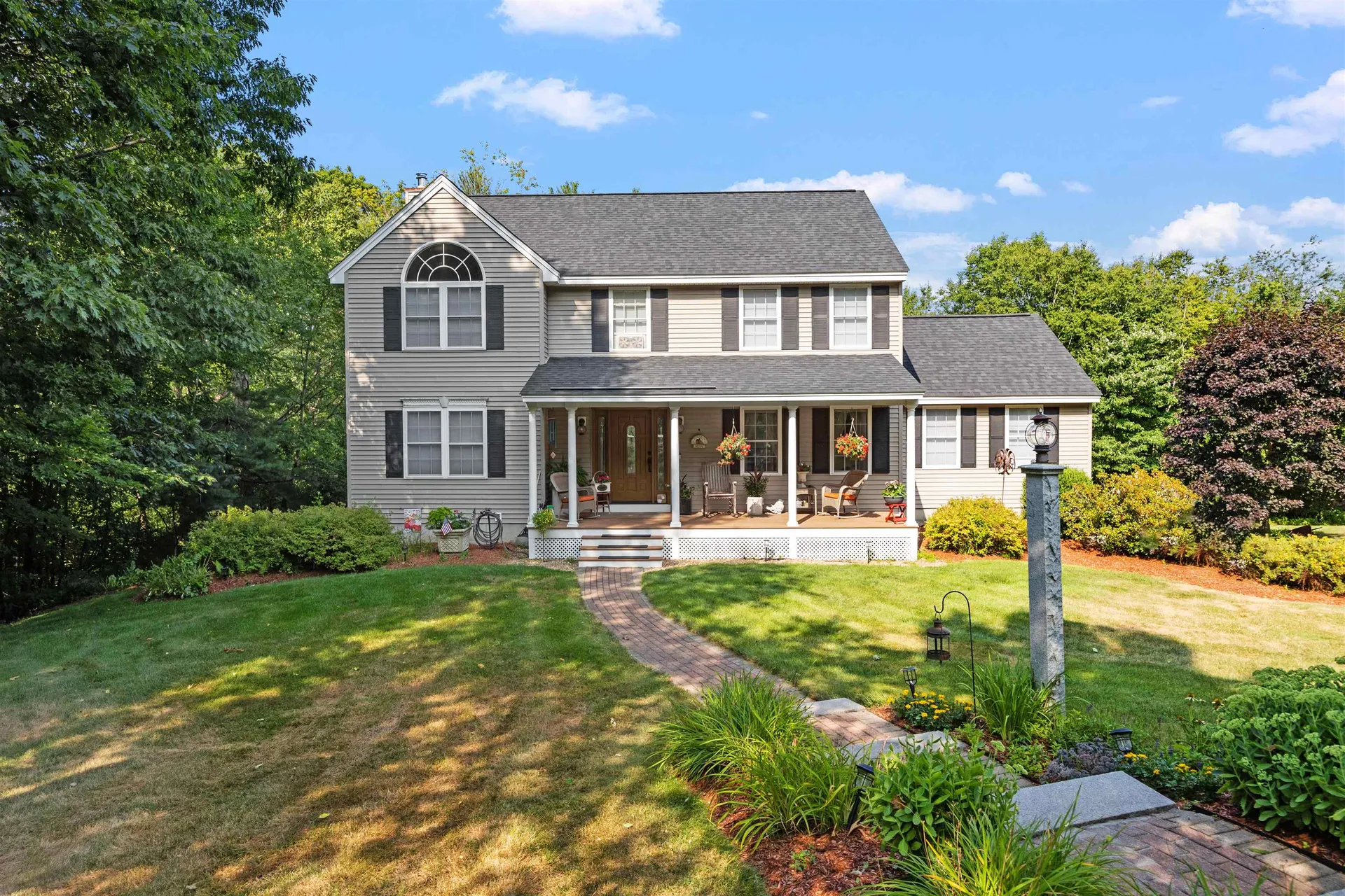 18 Cindy Drive Hooksett NH 03106