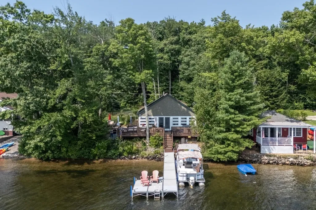 5 Scott Lane Deerfield NH 03037