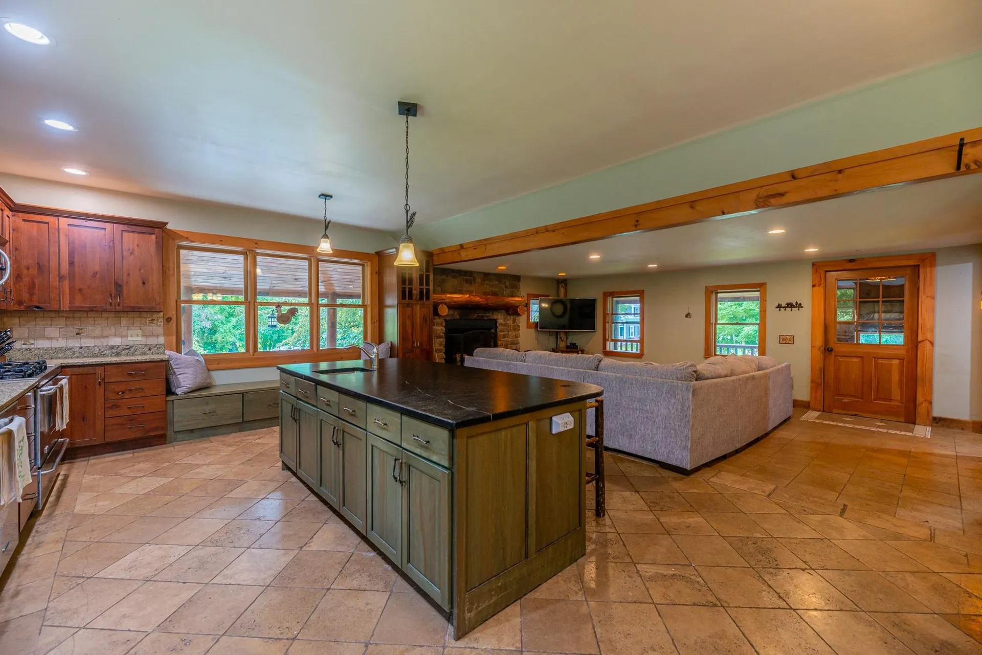 357 Kansas Road Sunderland VT 05252