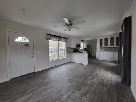 31 Hickory Avenue North Hampton NH 03862