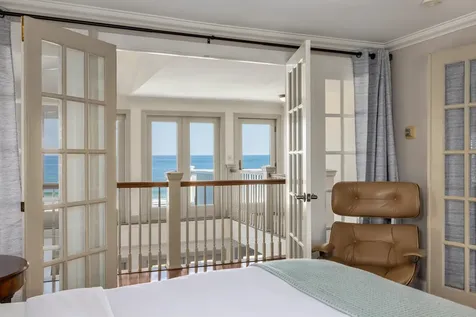 1074 Ocean Boulevard Hampton NH 03842