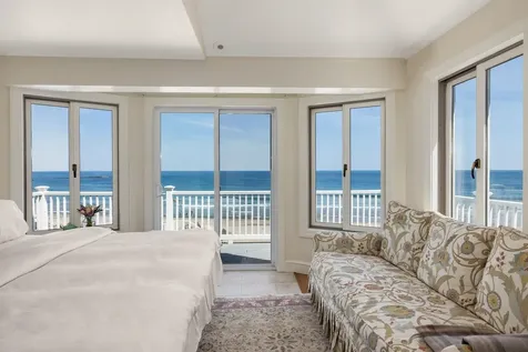1074 Ocean Boulevard Hampton NH 03842