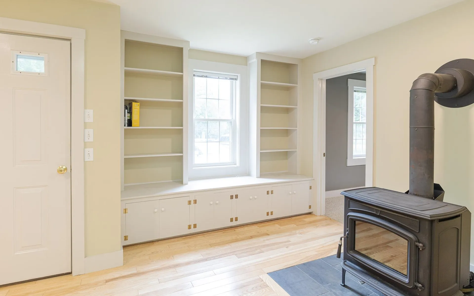 65 North River Road Walpole NH 03608