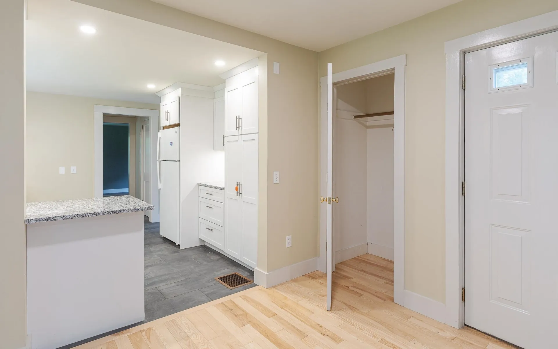 65 North River Road Walpole NH 03608
