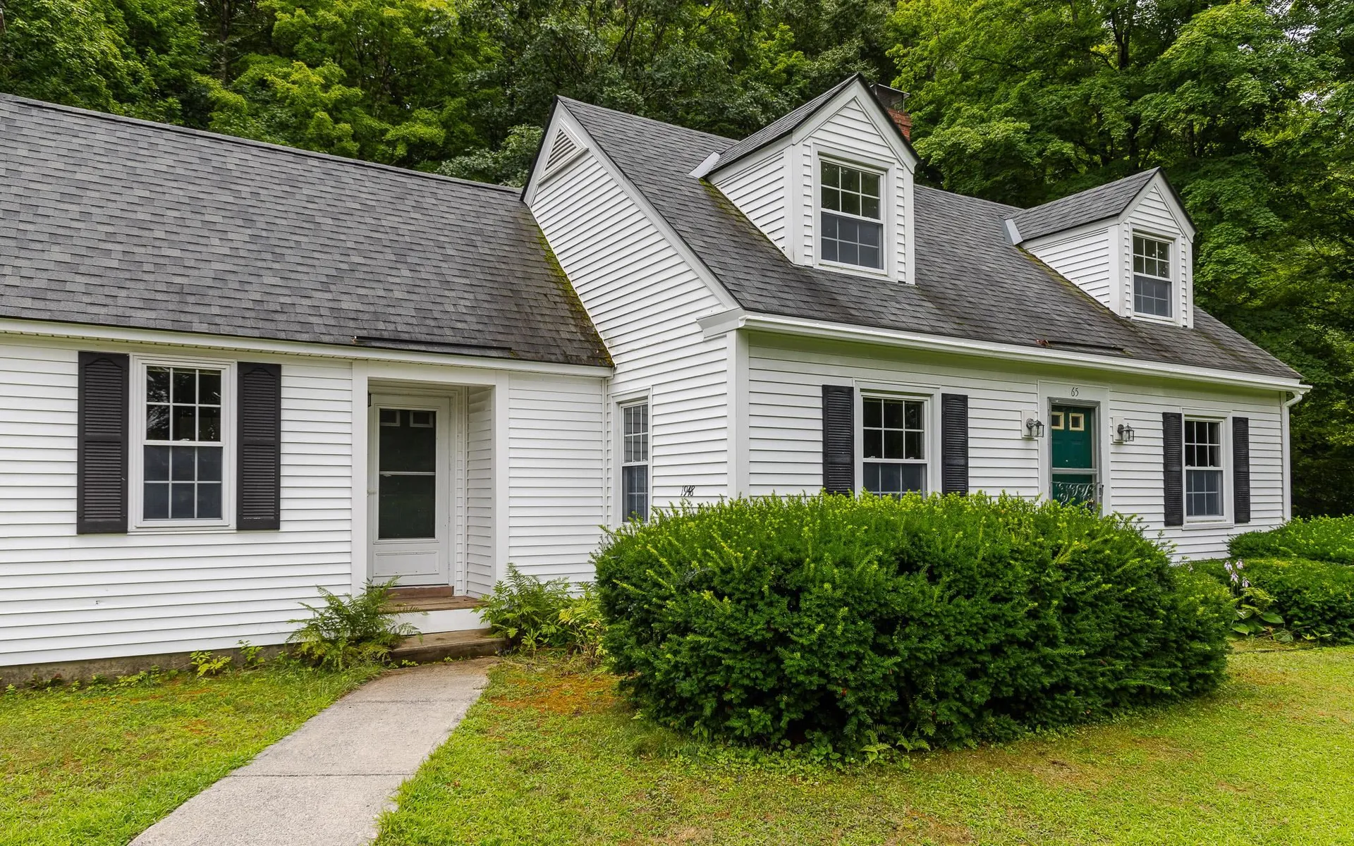 65 North River Road Walpole NH 03608