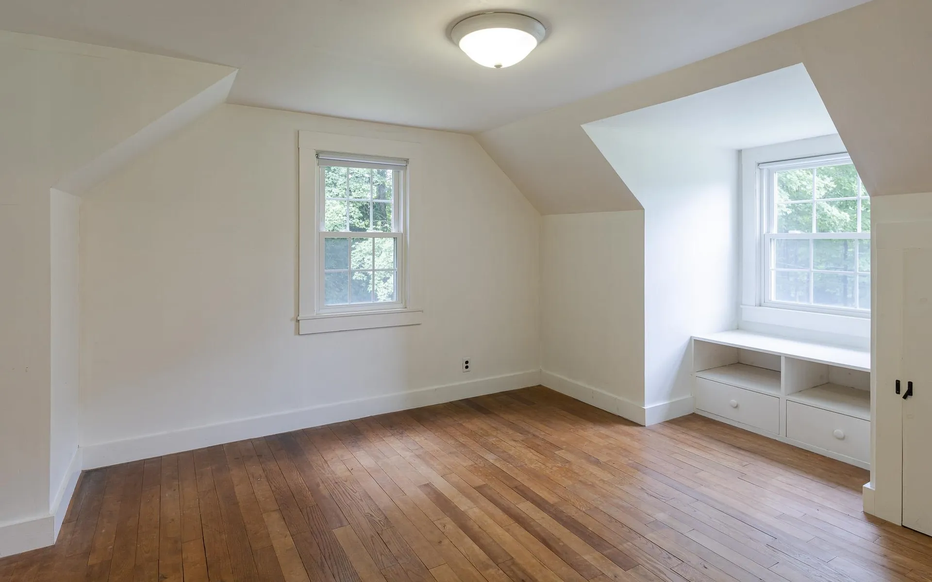 65 North River Road Walpole NH 03608
