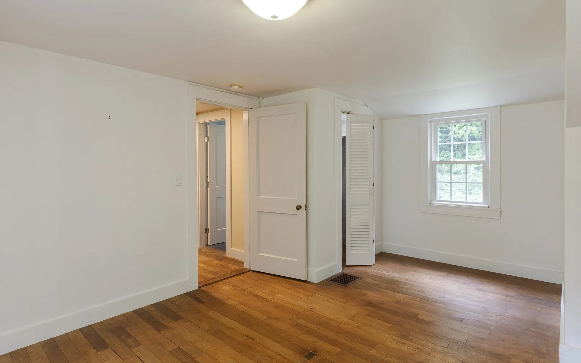65 North River Road Walpole NH 03608