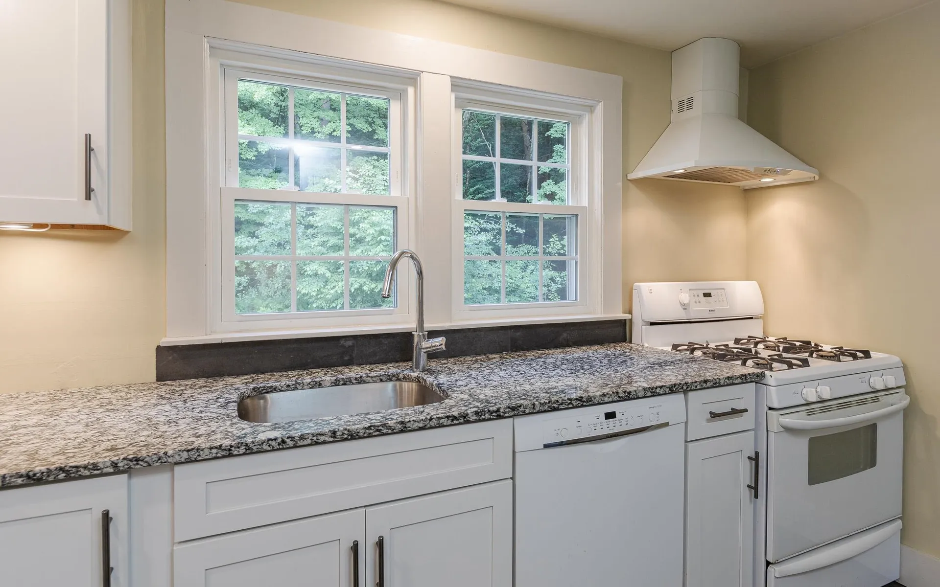 65 North River Road Walpole NH 03608