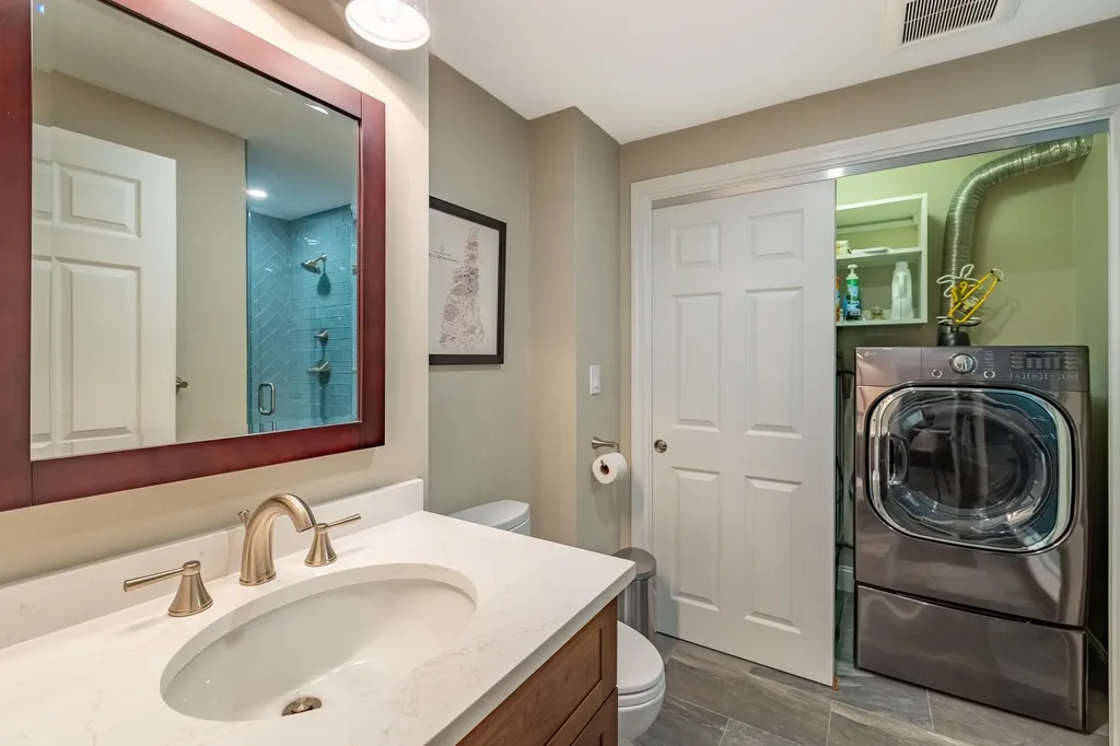 66 Bunker Lane Lincoln NH 03251