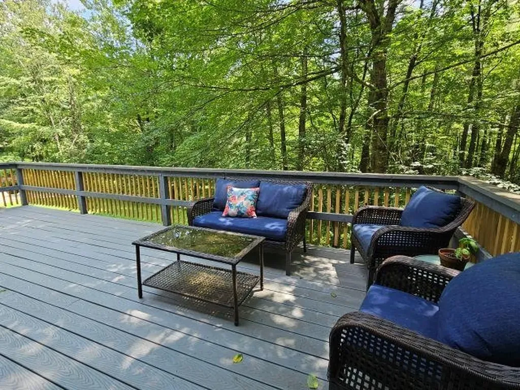 127 Oxbow Road Hinsdale NH 03451