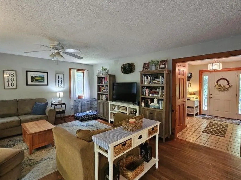 127 Oxbow Road Hinsdale NH 03451